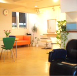 青山にあるヘアーメイクサロン（美容室）のbloom（ブルーム）サロン内