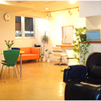 青山にあるヘアーメイクサロン（美容室）のbloom（ブルーム）サロン内